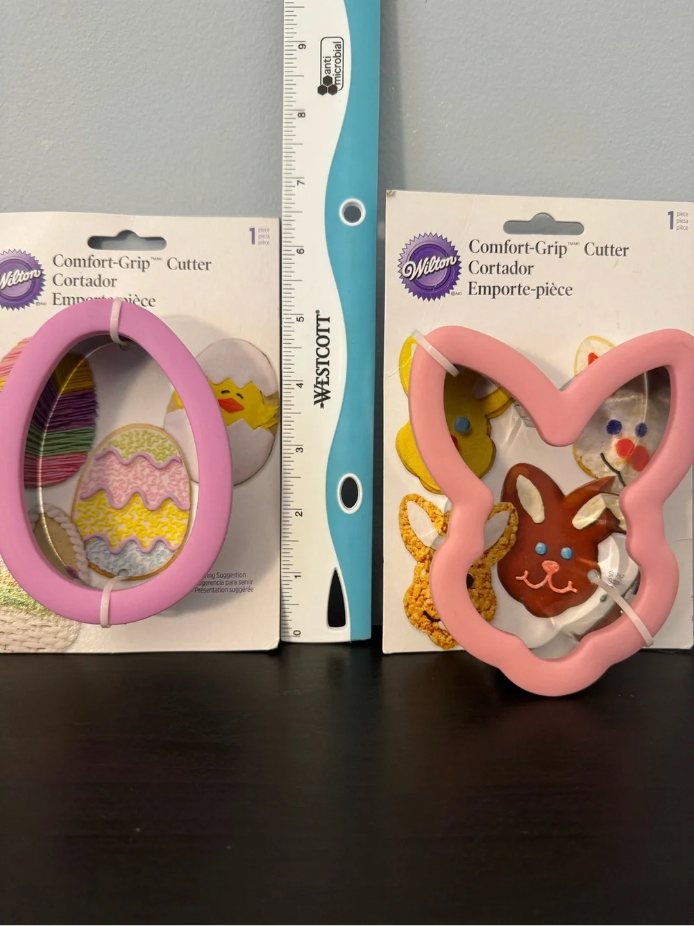 Set of 2 Wilton Easter Bunny & Egg Comfort-Grip Cutter Cake Cookie Decorating